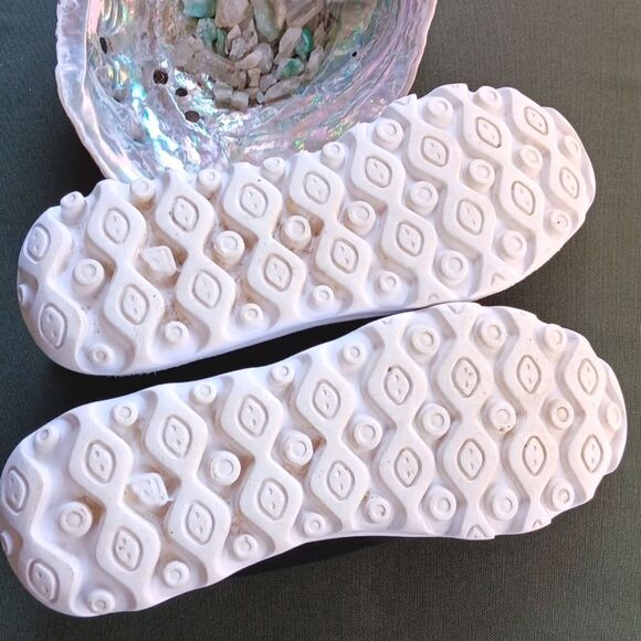 Propet Travelactiv Black Preferred Ortholite Sneakers - Picture 7 of 10